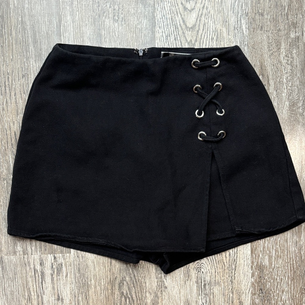 Blue Blush Black Mini Skort